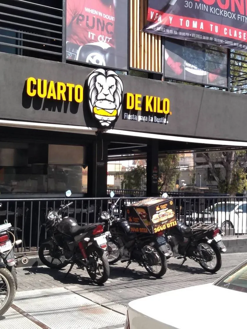 Cuarto de Kilo Providencia