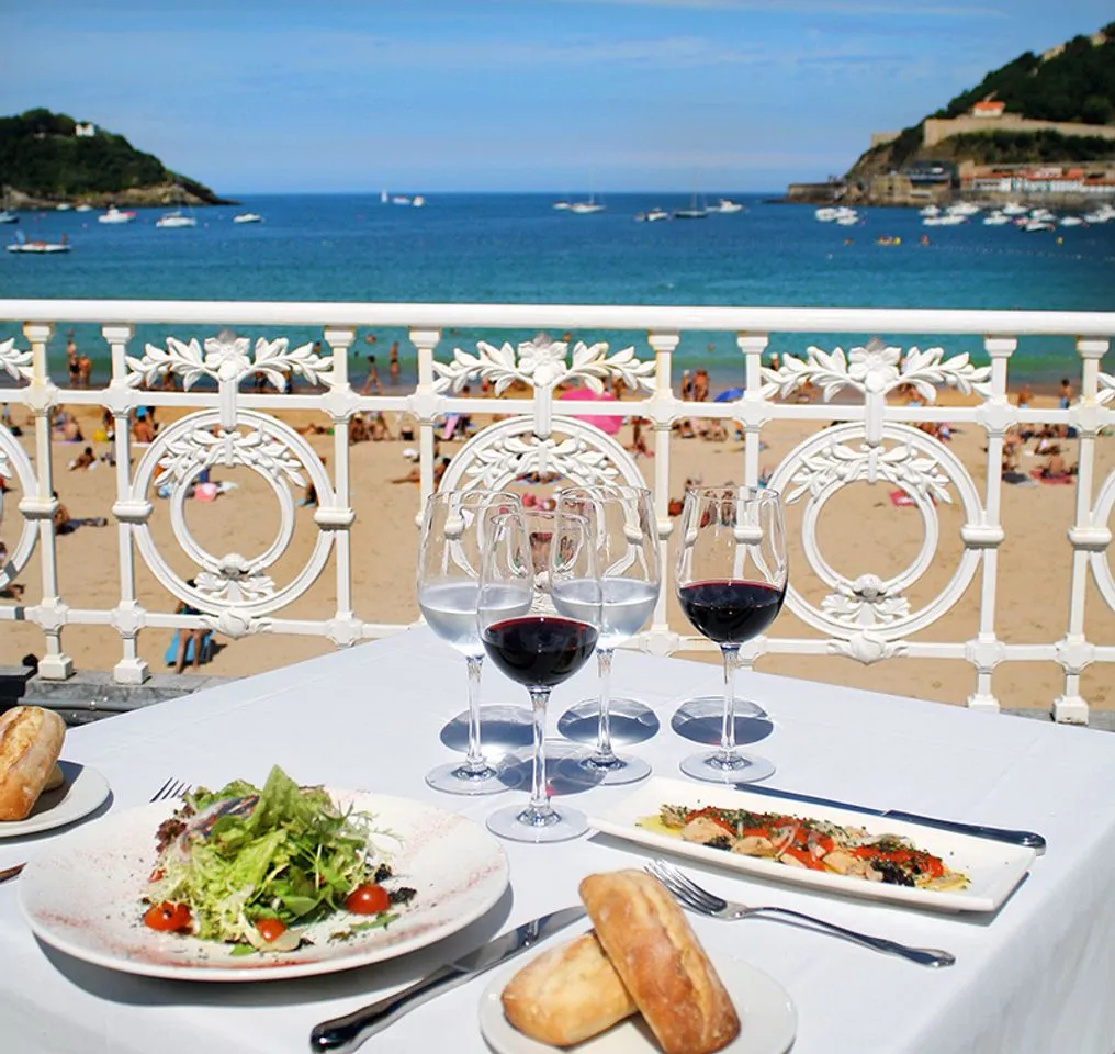 La Perla Bar Restaurante
