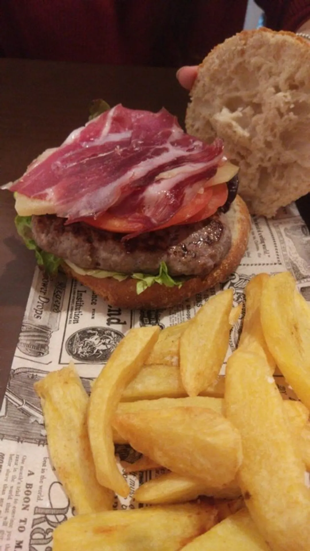 Hasta La Peineta Taberna