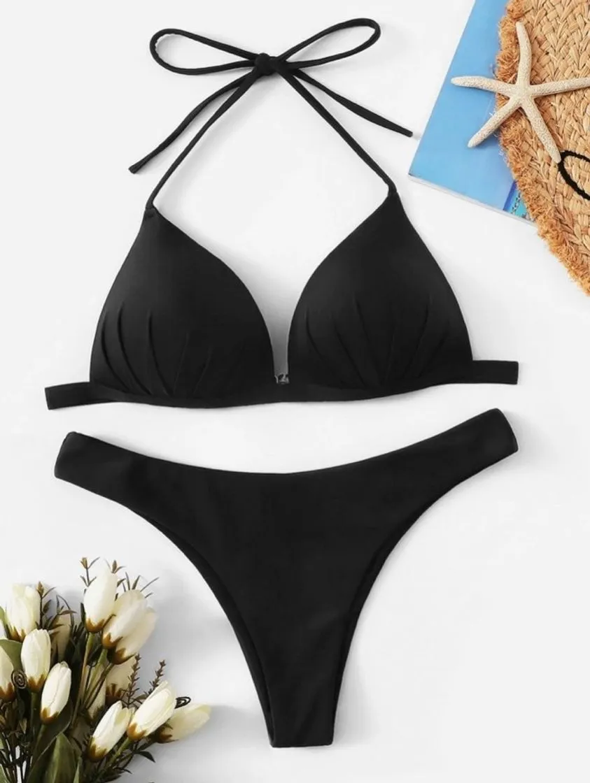 Top halter triangulo con set de bikini de pierna alta