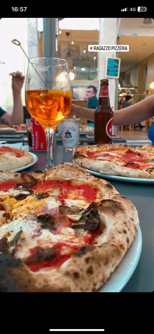ragazzo pizzeria
