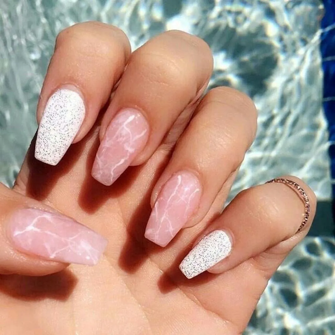 Unhas mármore