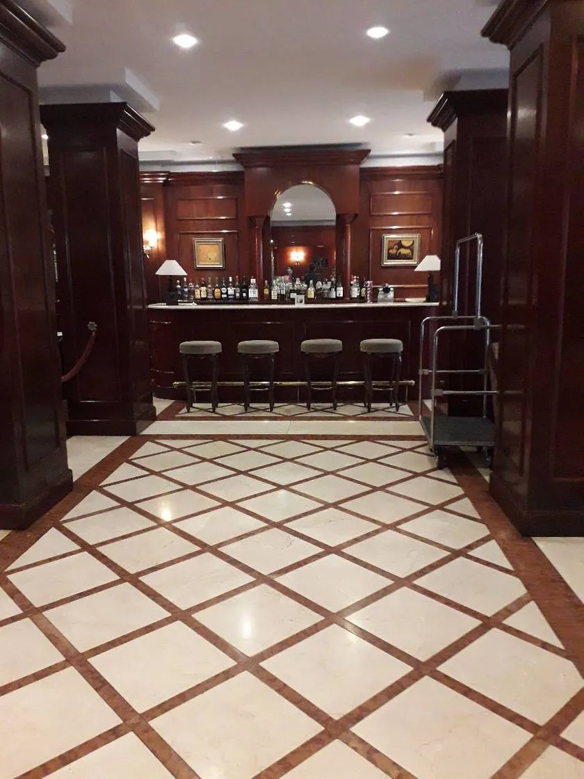 Hotel Lancaster