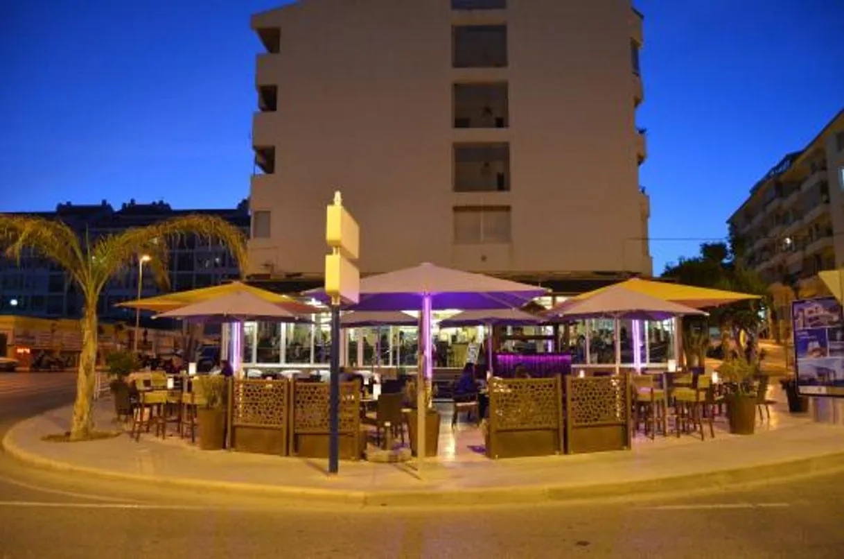 Diferens Altea