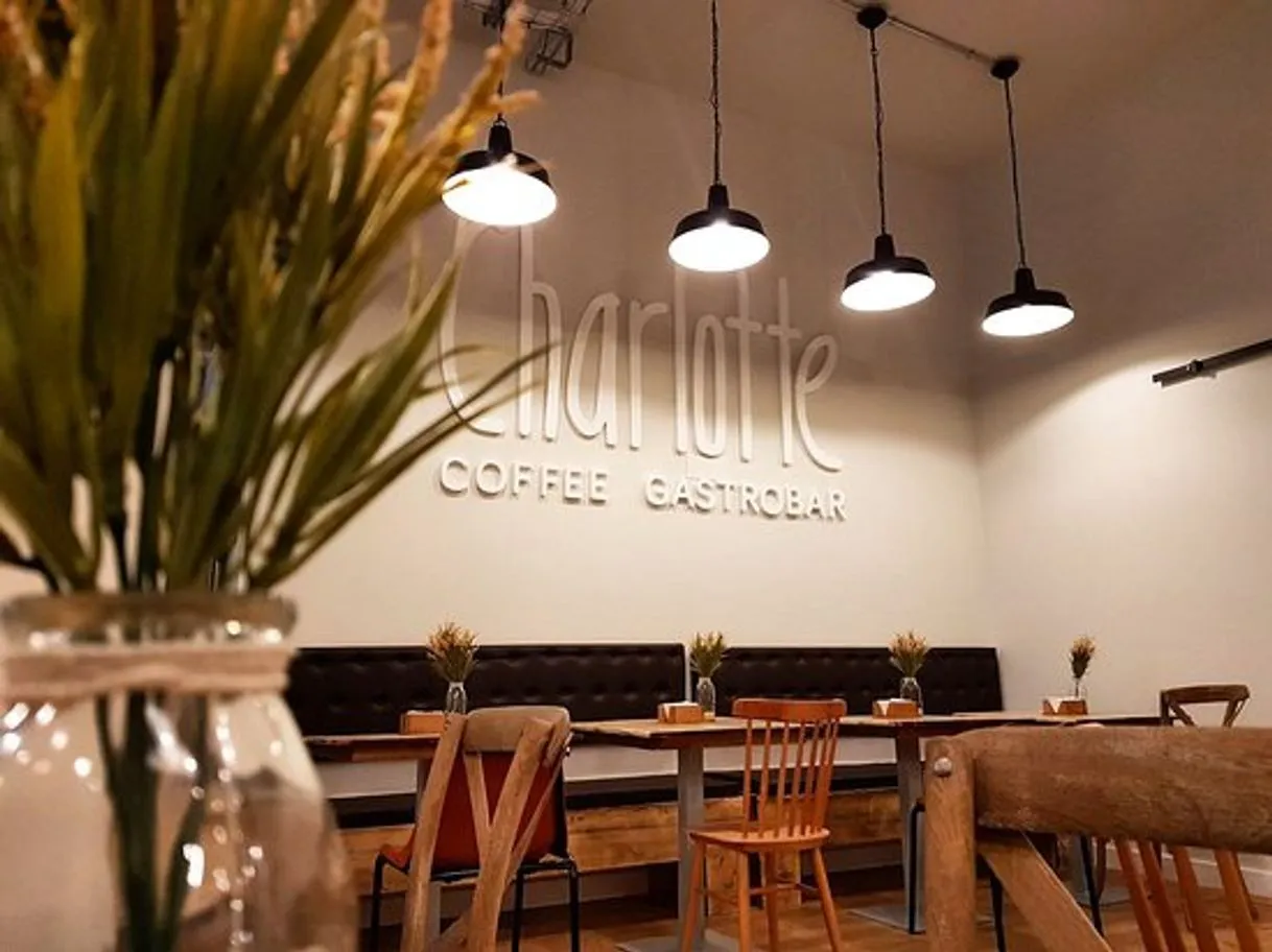 Charlotte Coffee Restaurante Gastrobar