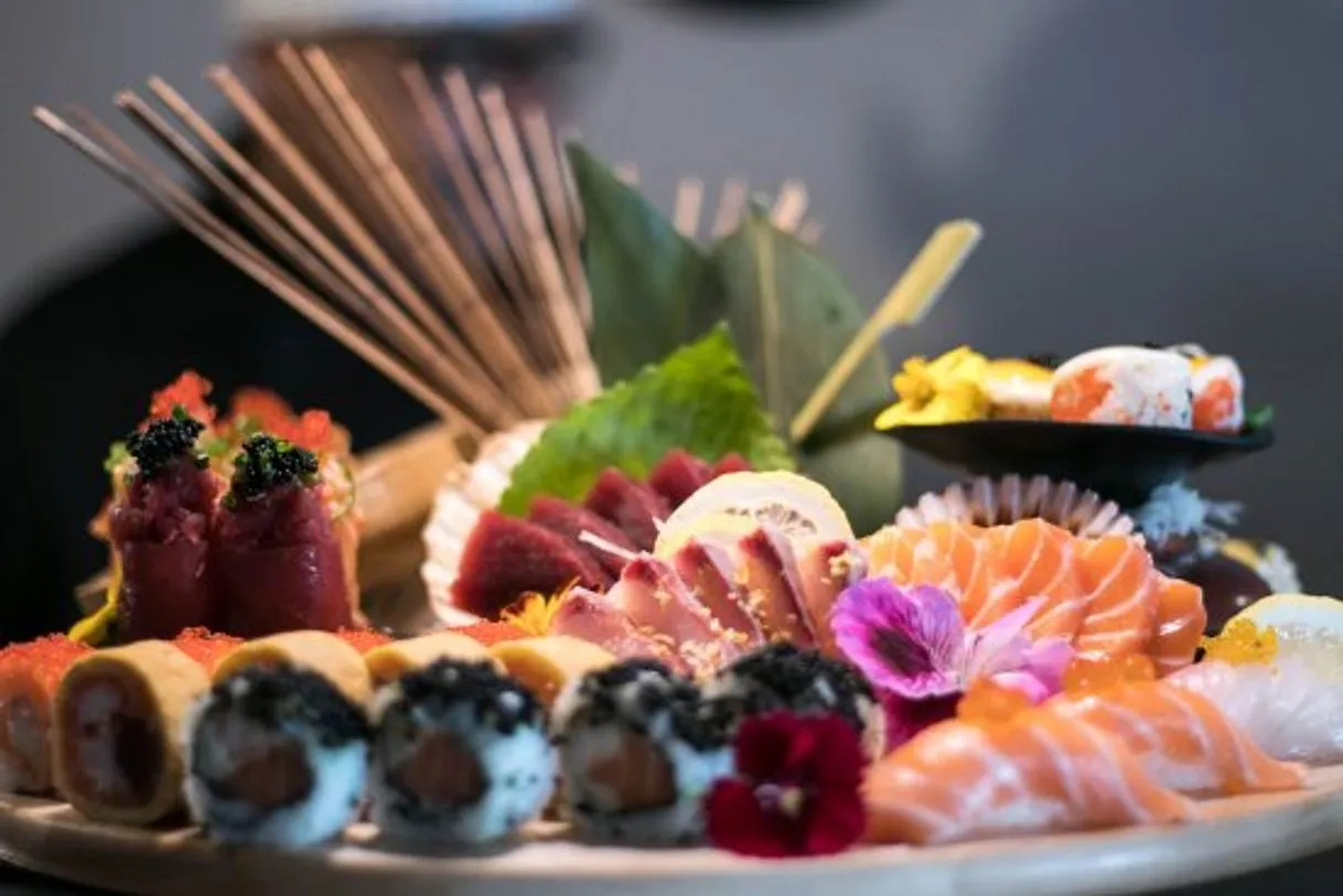 43 Sushi - Wine Bar
