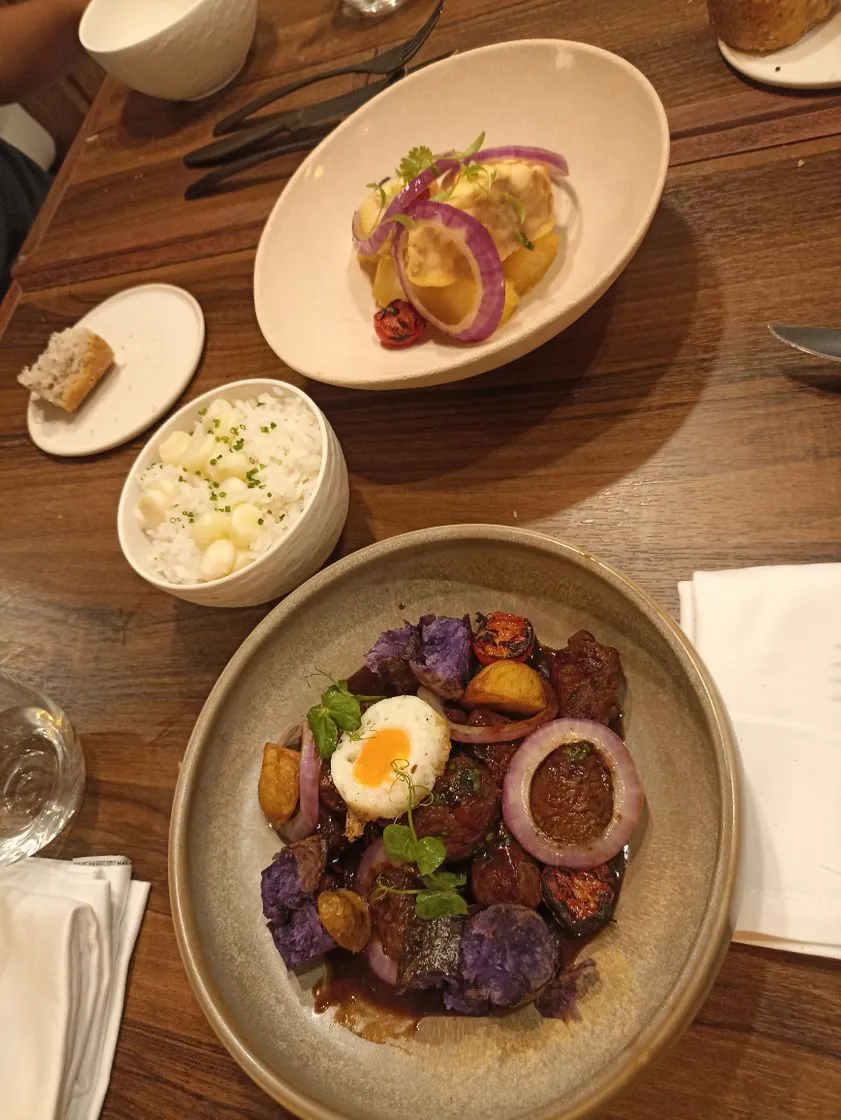 Waman Restaurante