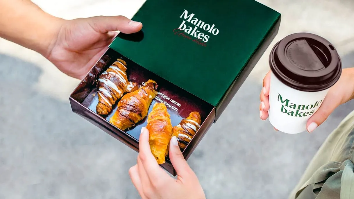 Manolo bakes Barcelona