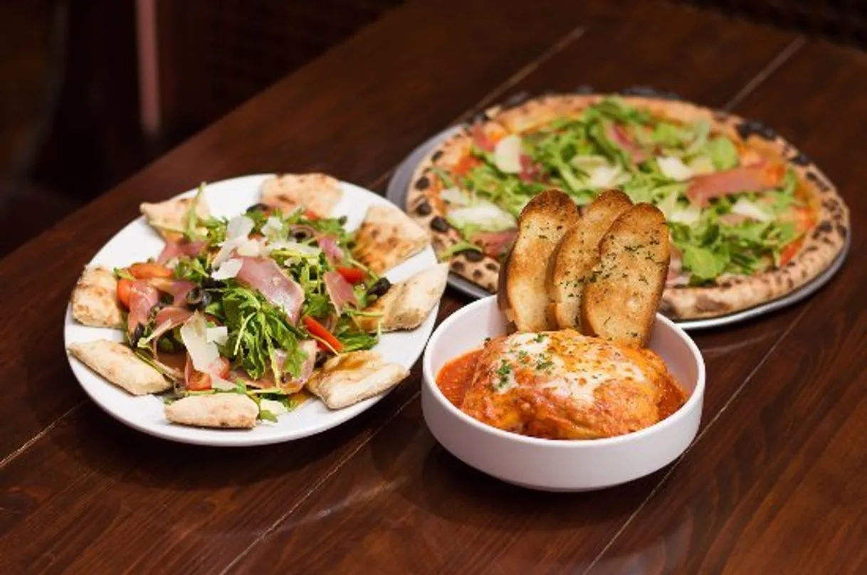 Gianluca Ristorante Pizzería Río