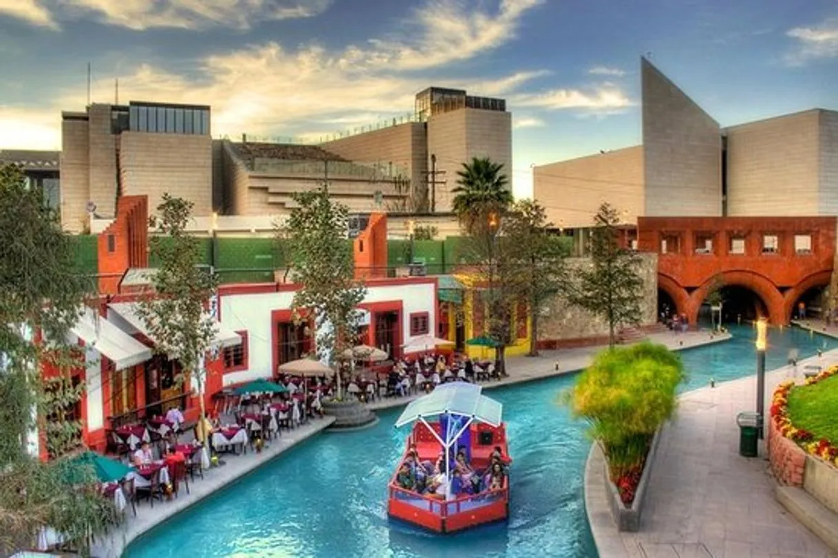 Macroplaza