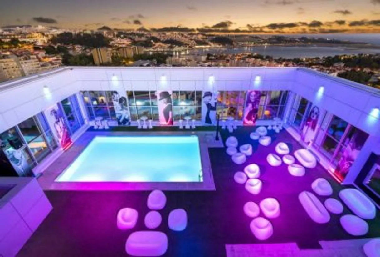 Ontop Bar