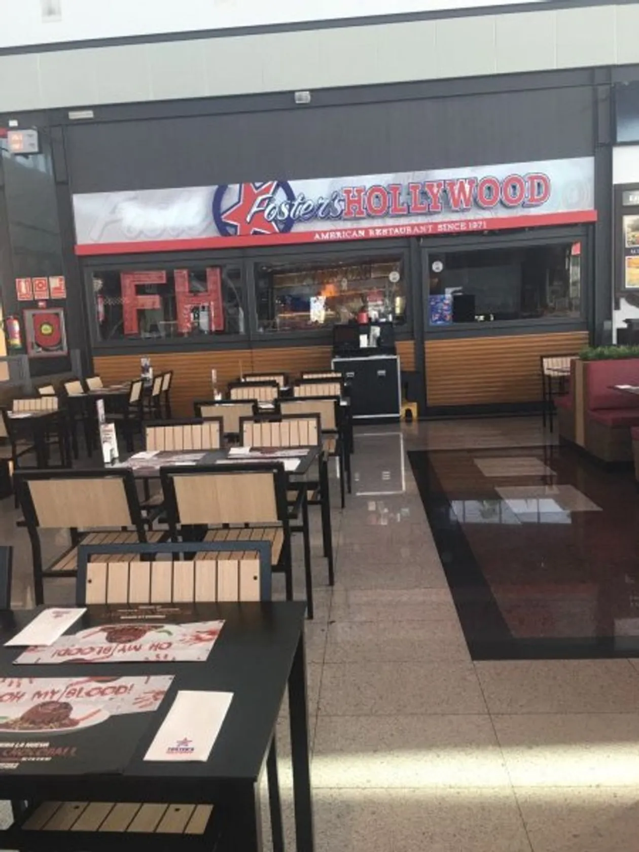 Foster's Hollywood