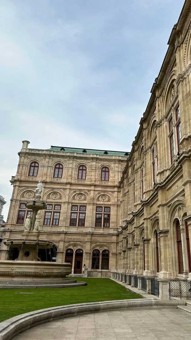 Vienna Operahouse