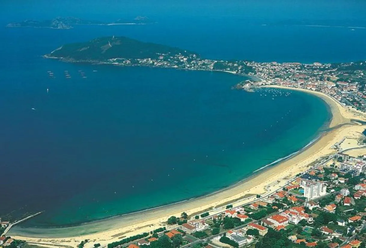 Praia América