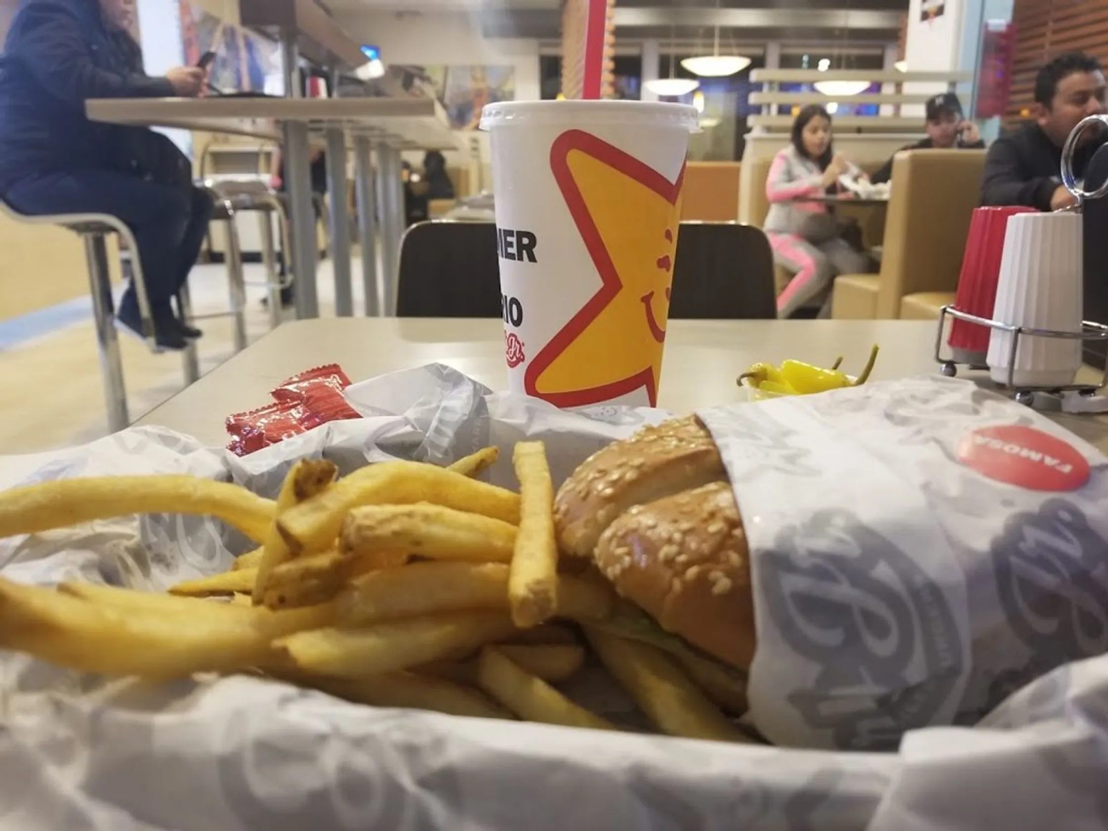 Carl's Jr.