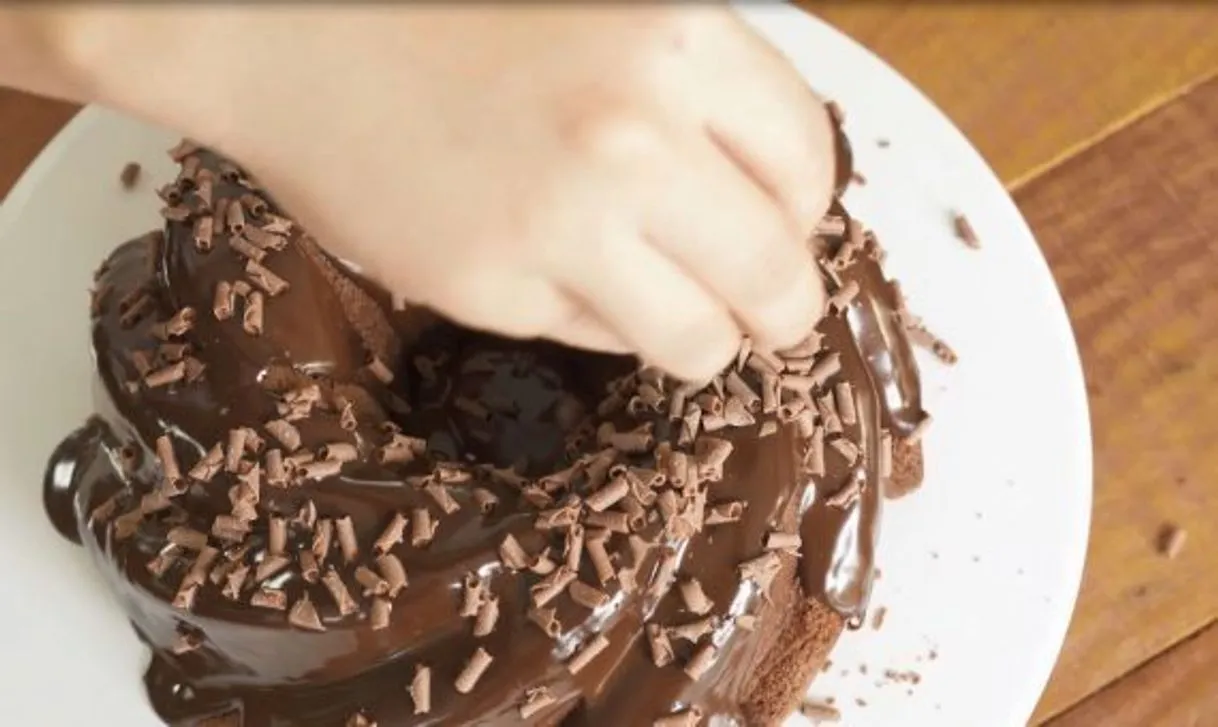 O MELHOR BOLO DE CHOCOLATE DO MUNDO