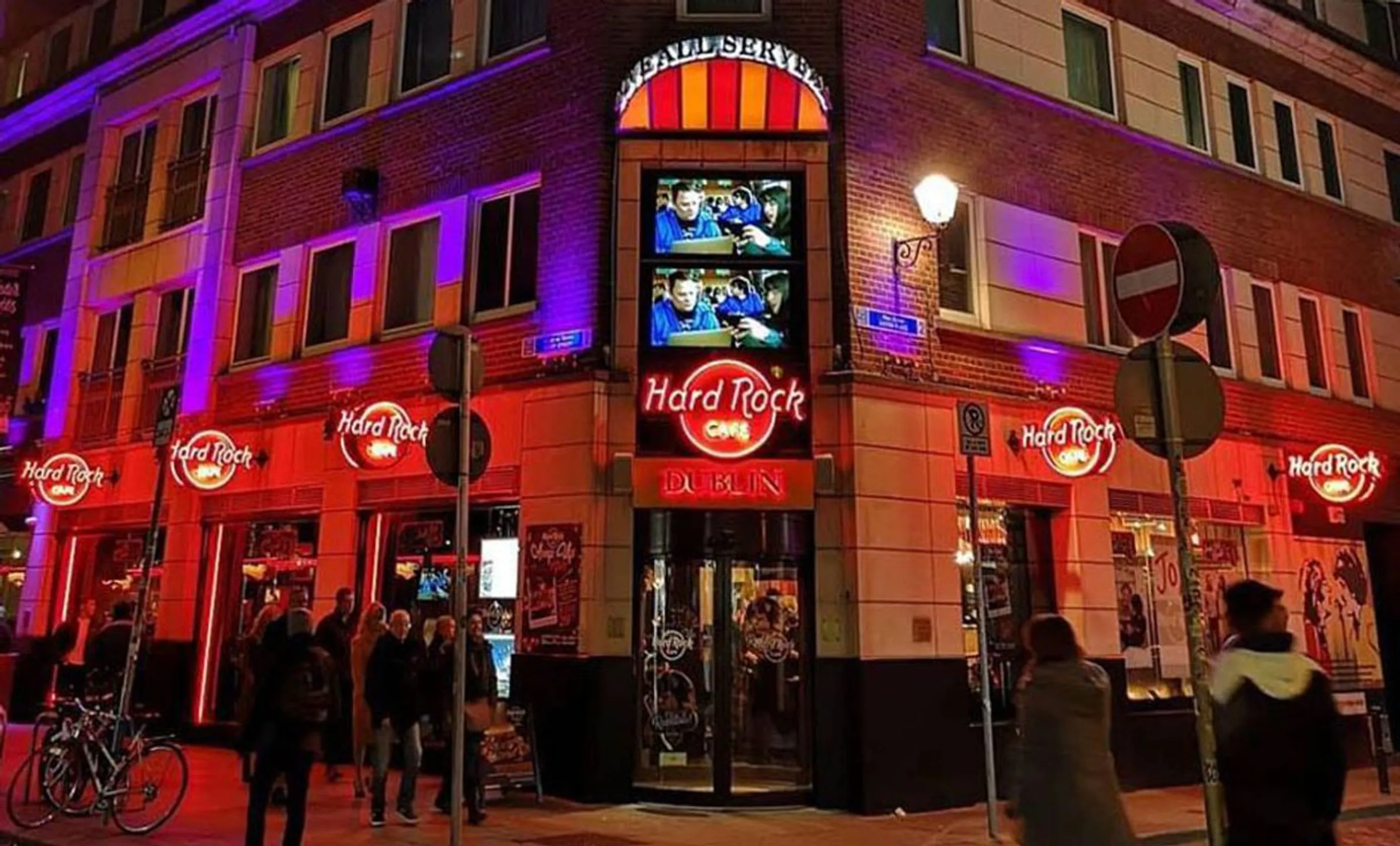 Hard Rock Cafe