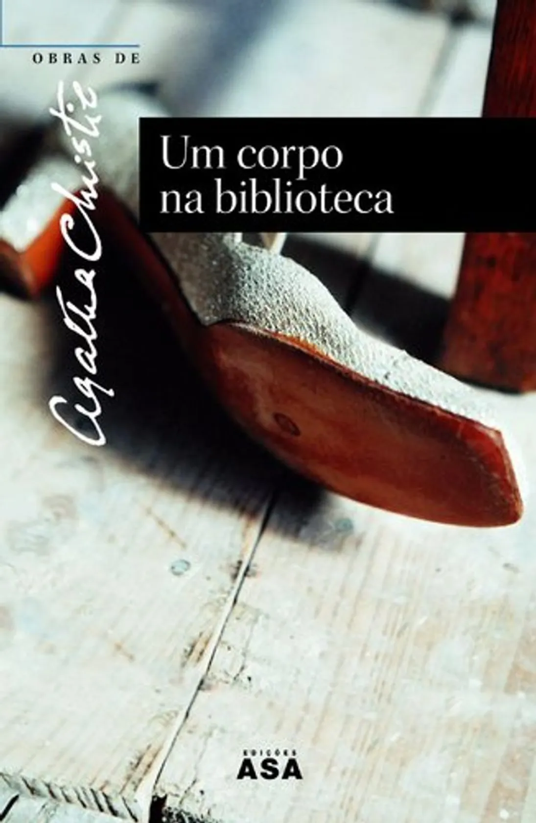 Um Corpo Na Biblioteca