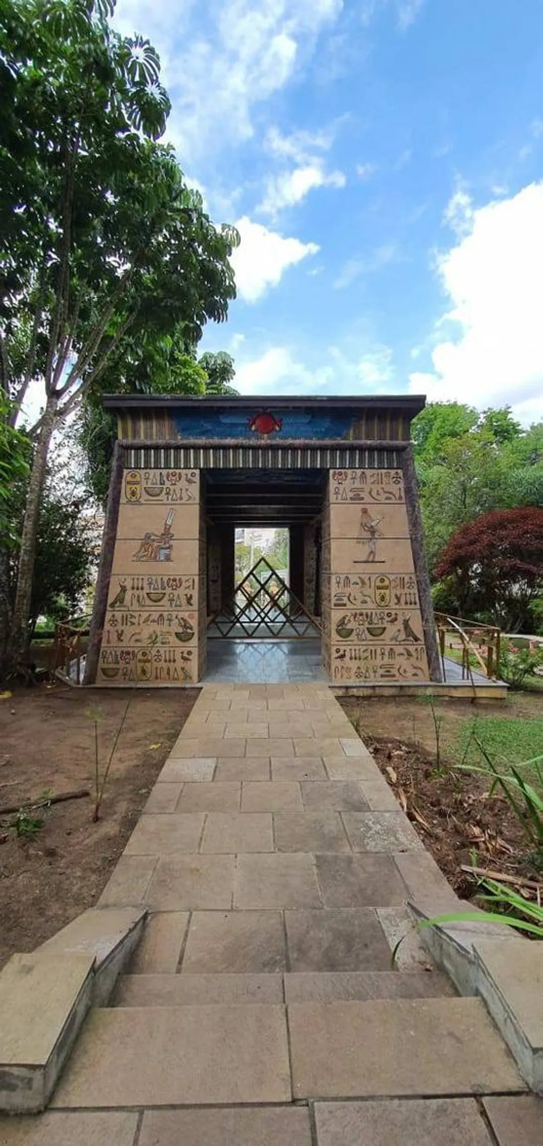 Museu Egípcio e Rosacruz Tutankhamon