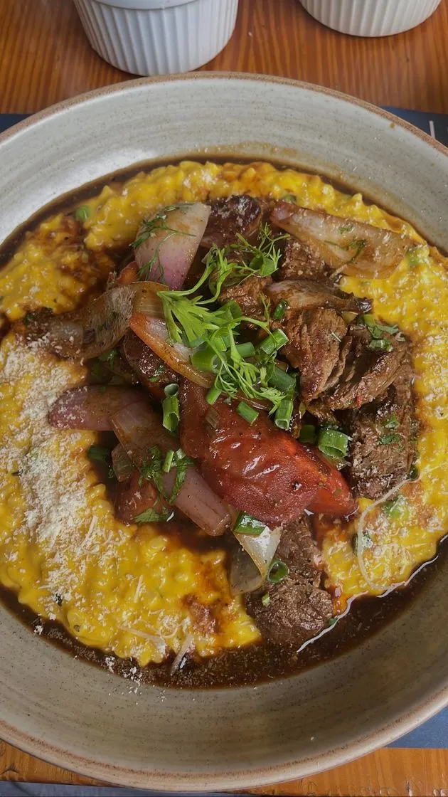 Doomo Saltado