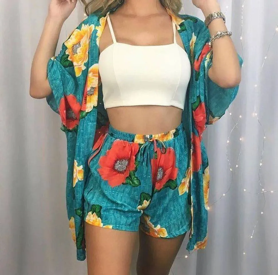 Roupas que usaria ✨